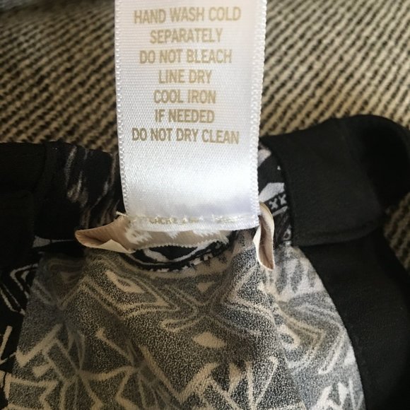 NWOT Caché Black and White Print Romper, Size S - Picture 8 of 8